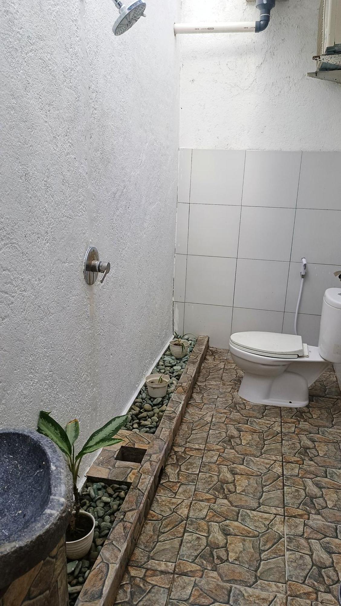 Tiga Spies Hostel Kuta  외부 사진