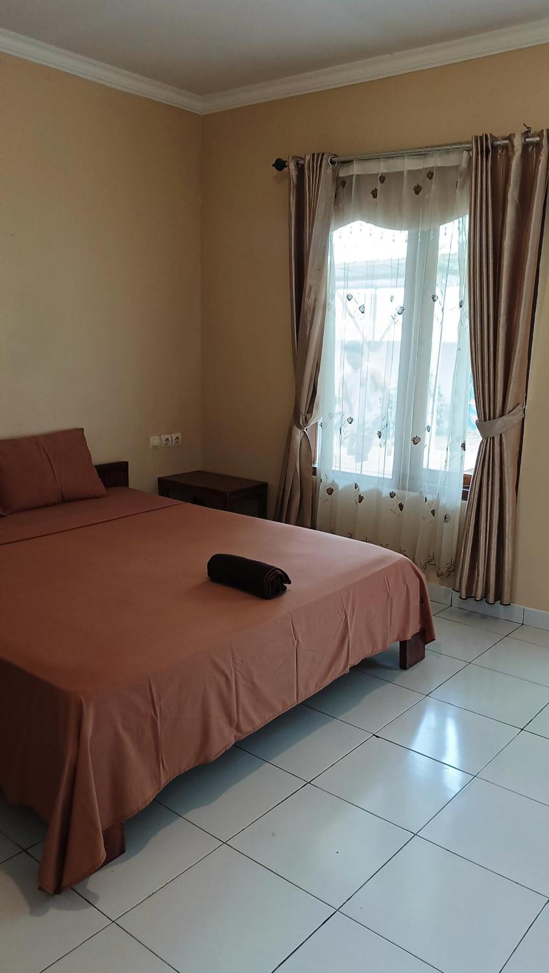 Tiga Spies Hostel Kuta  외부 사진